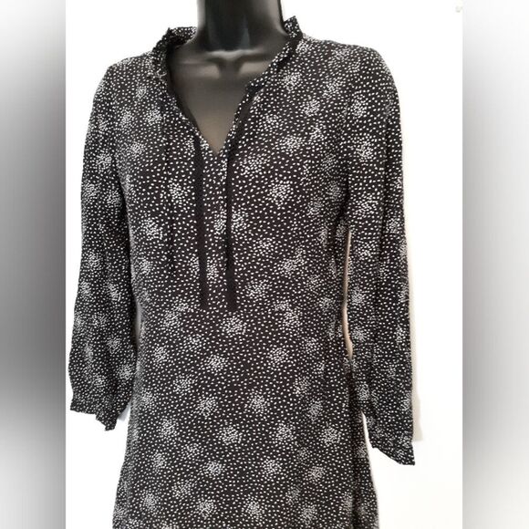 Loft petite black long sleeve mini dress - Picture 2 of 6